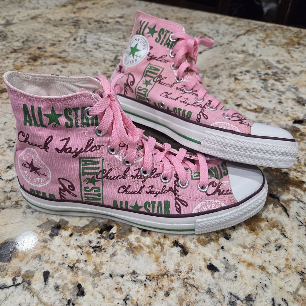 NWOB Converse Chuck Taylor High-Tops Repeated Logo Mens Size 8 Womens Size 10